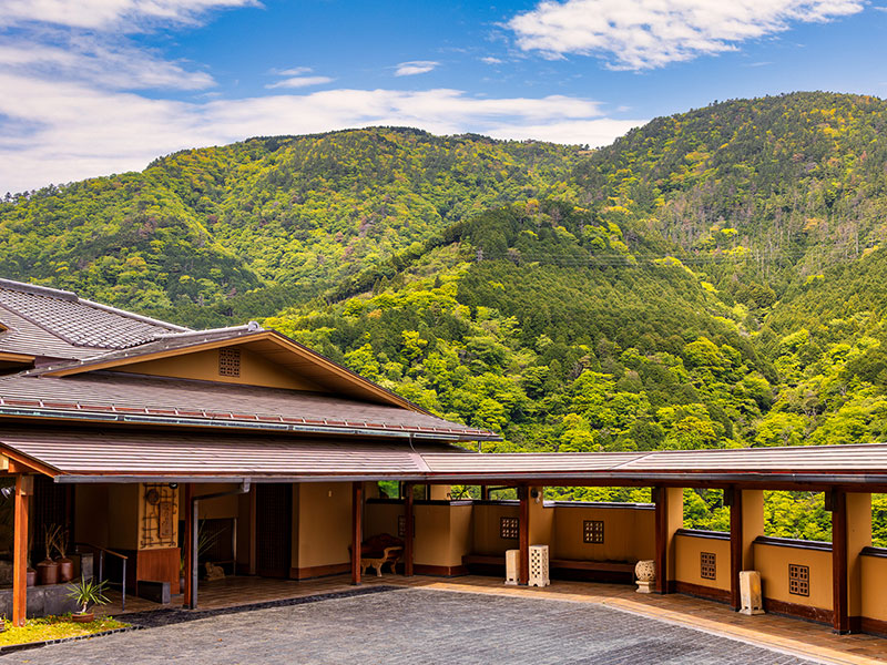 武蔵野本館 箱根吟遊