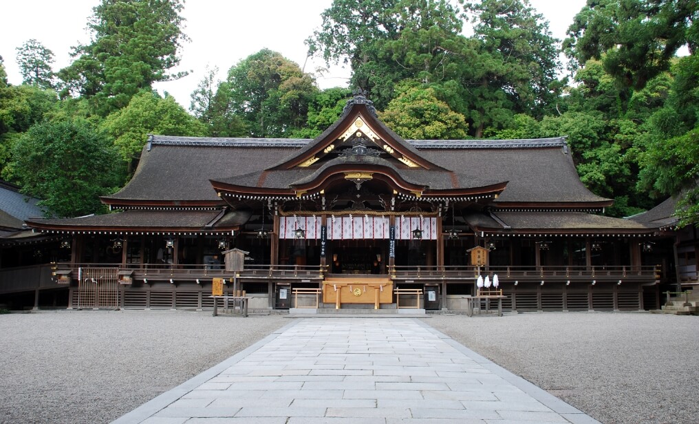 大神神社