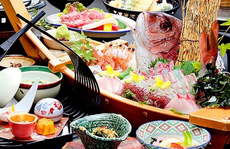 お食事